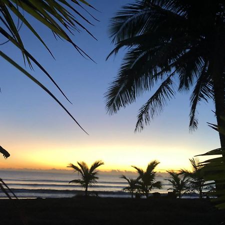 North Shore Surf Camp Hotel Baler Exterior photo