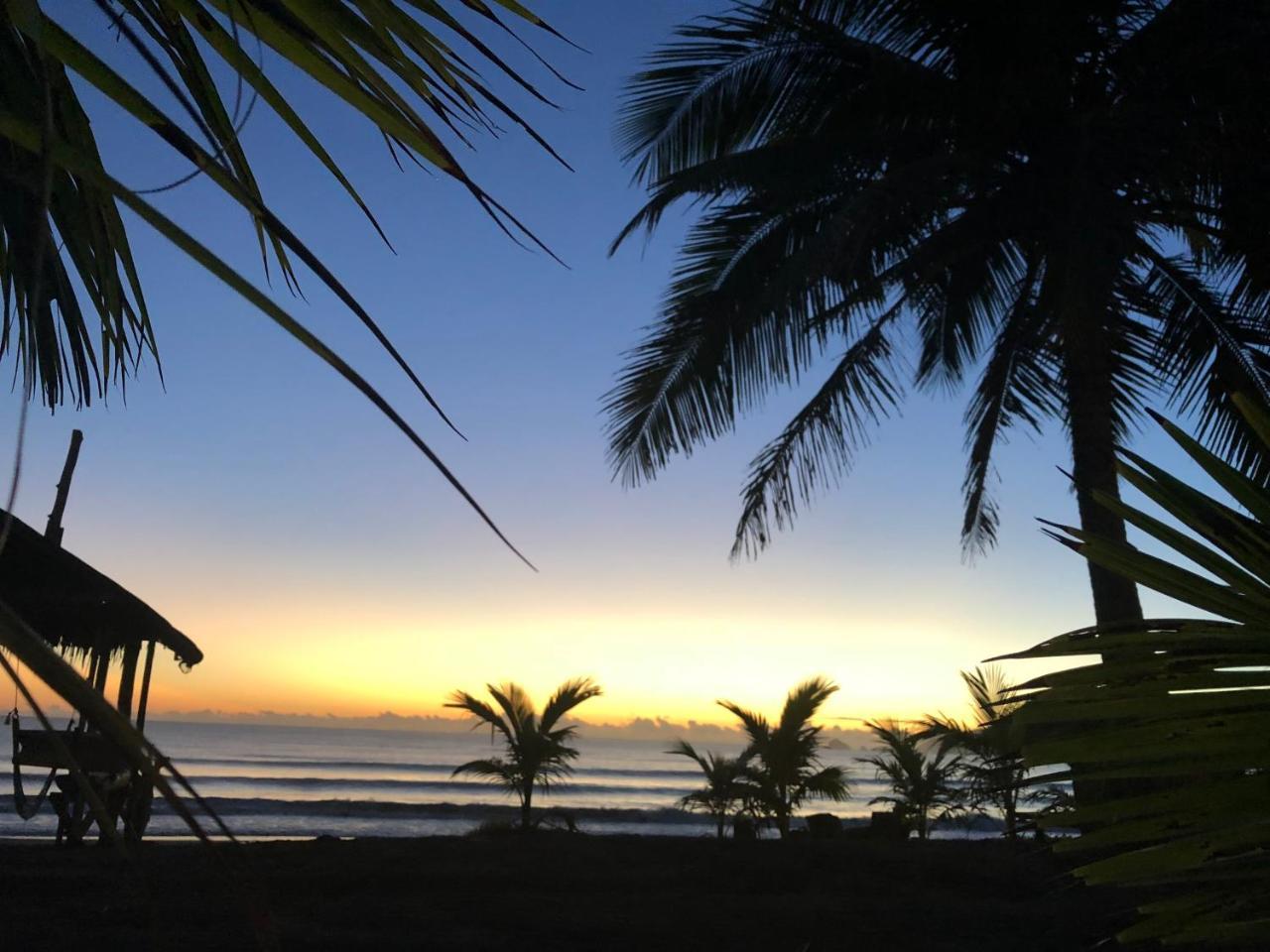 North Shore Surf Camp Hotel Baler Exterior photo